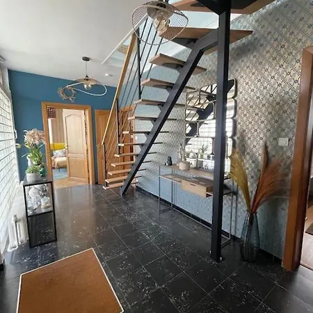 La Nova - Maison Familiale Tournai